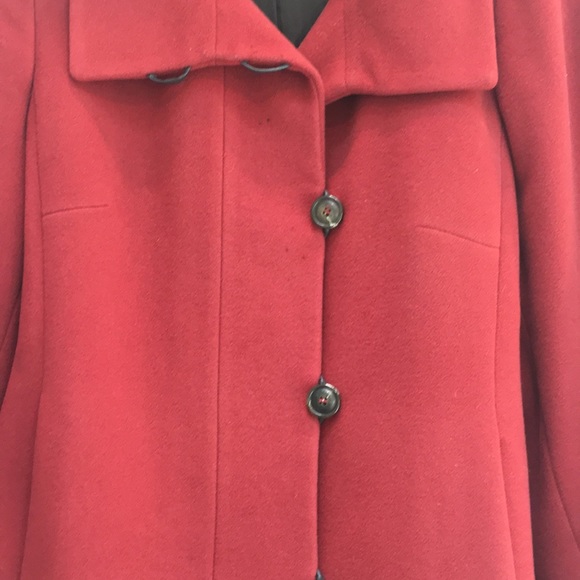 Gorgeous Cole Haan wool coat - Picture 4 of 7